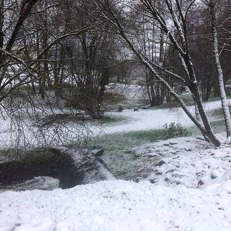 Gite Du Creux De La Goutte Xertigny Exteriör bild
