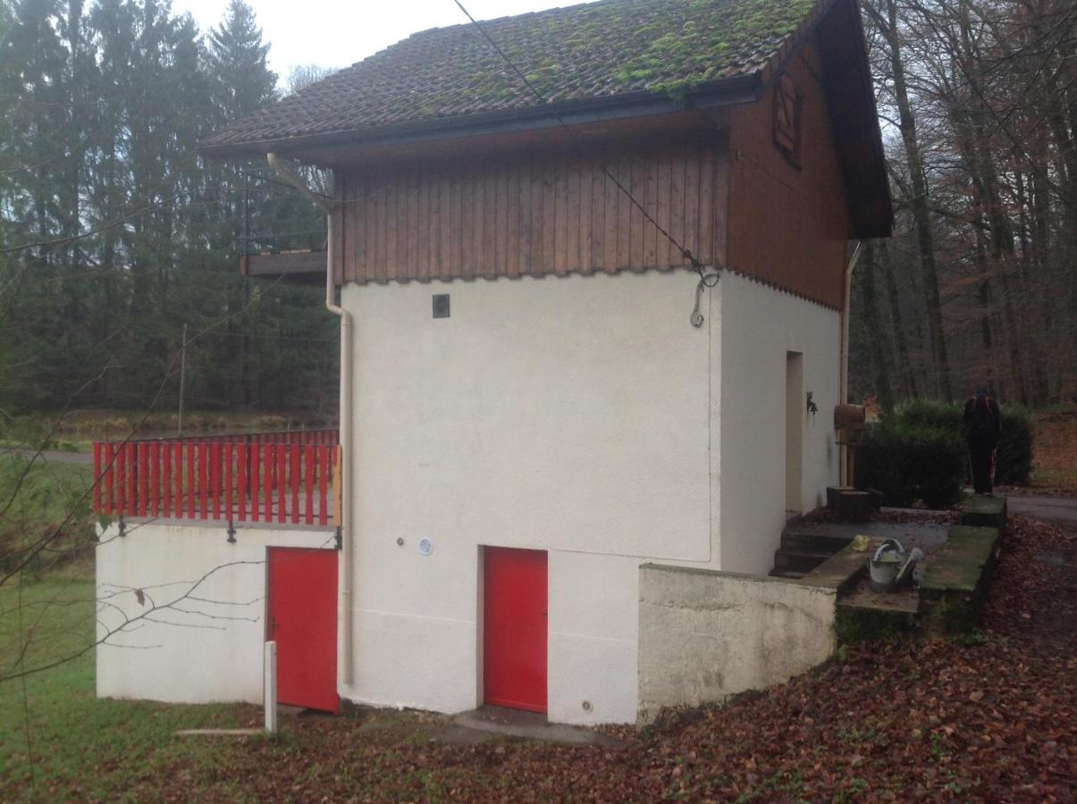 Gite Du Creux De La Goutte Xertigny Exteriör bild