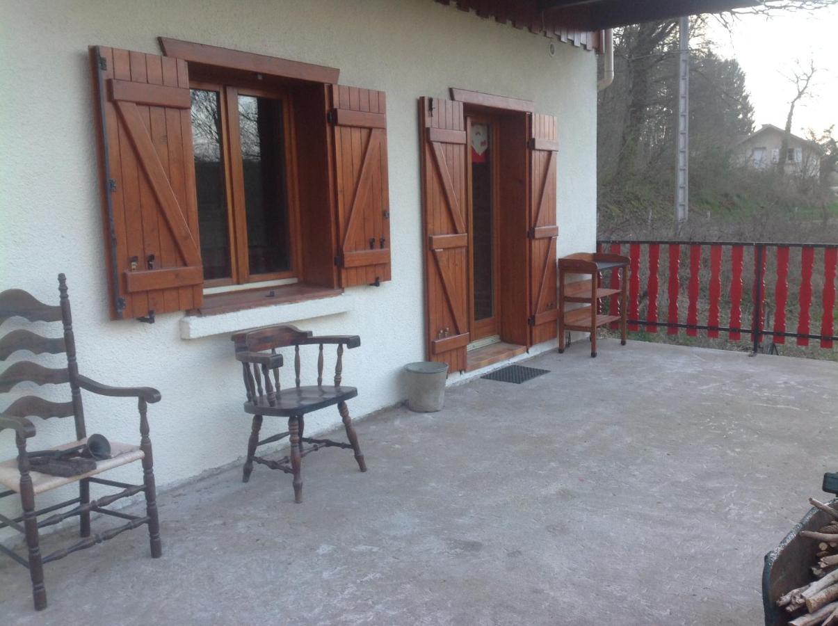 Gite Du Creux De La Goutte Xertigny Exteriör bild